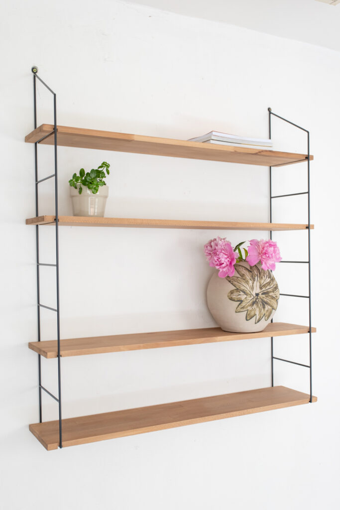 Antrachite Shelfing Unit with 4 Oak Shelves