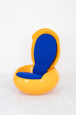 Péter Ghyczy Iconic Eggchair