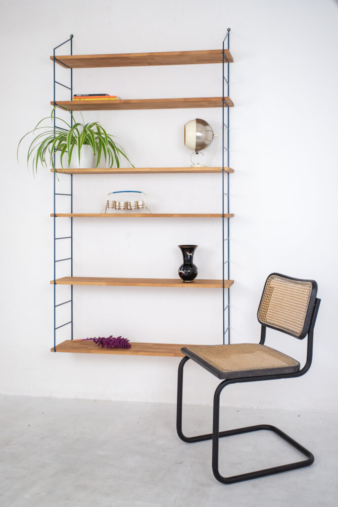 Restored Oceanblue Shelves with Oak Shelves