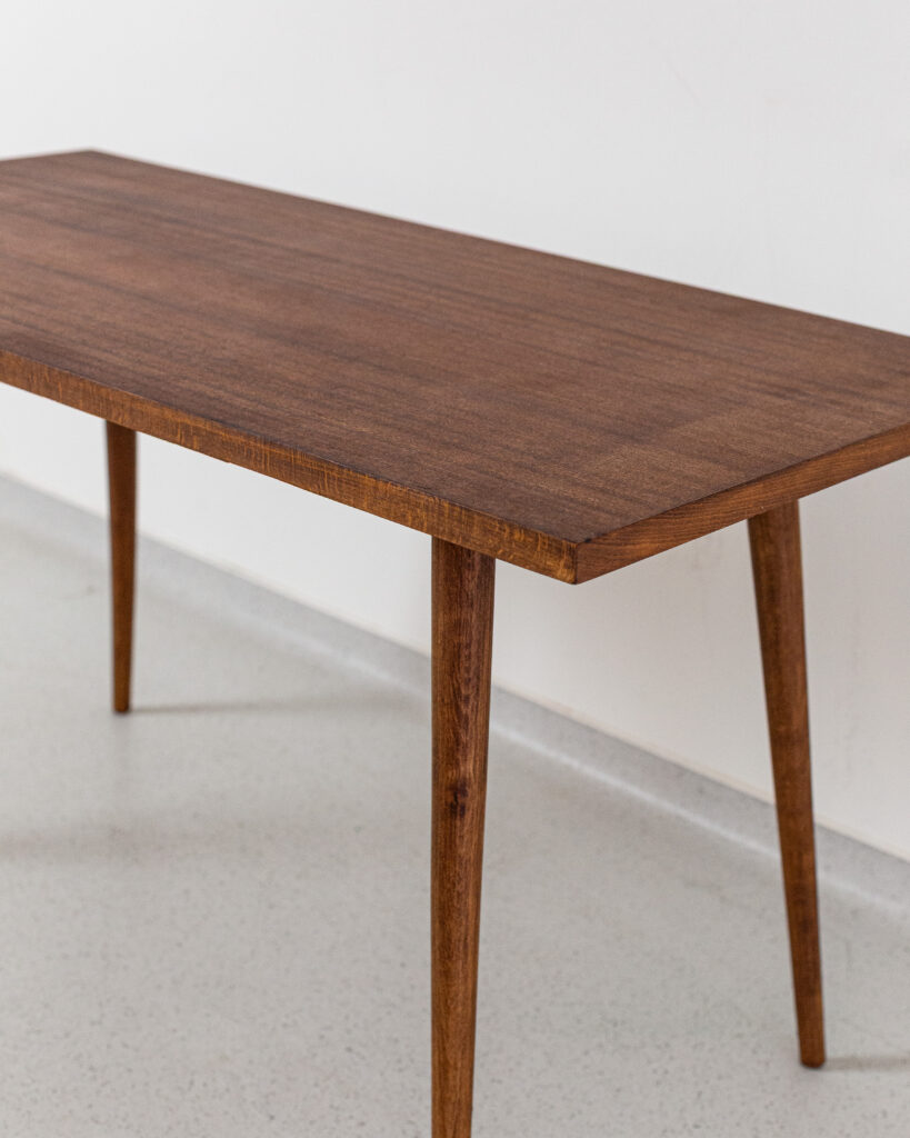Mid-Century Walnut Restaured Coffee Table
