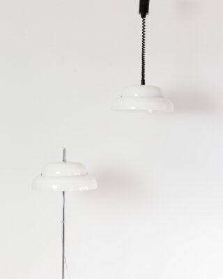 Opteam White Metal Pendant