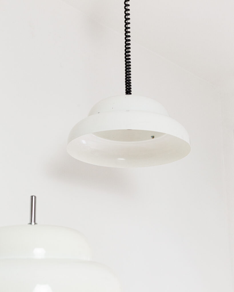 Opteam White Metal Pendant