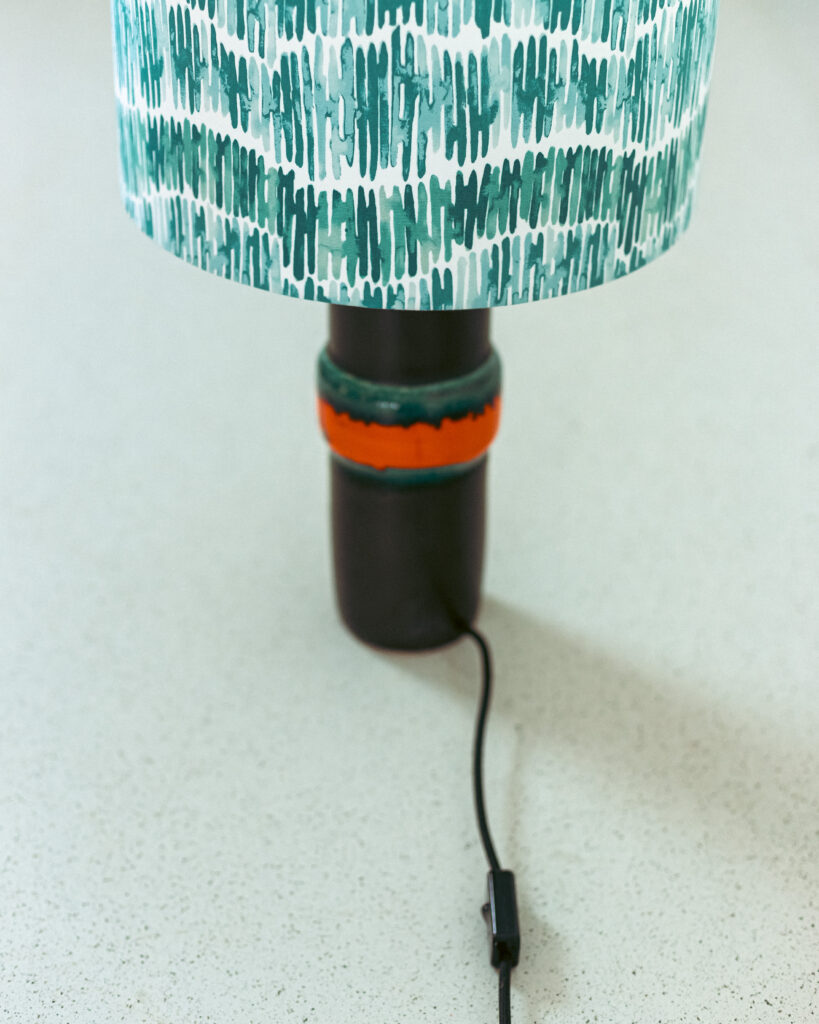Black Ceramic Art Table Lamp