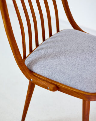 Gábriel Frigyes Restaurált Fa Székek Szettben