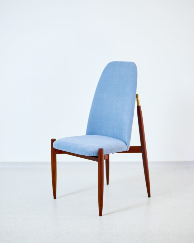 Ritka Miroslav Navratil Székek Szettben (restaurált)