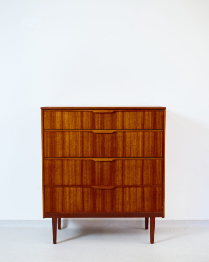 Austinsuite Angol Teakfa Fiókos Komód (restored)