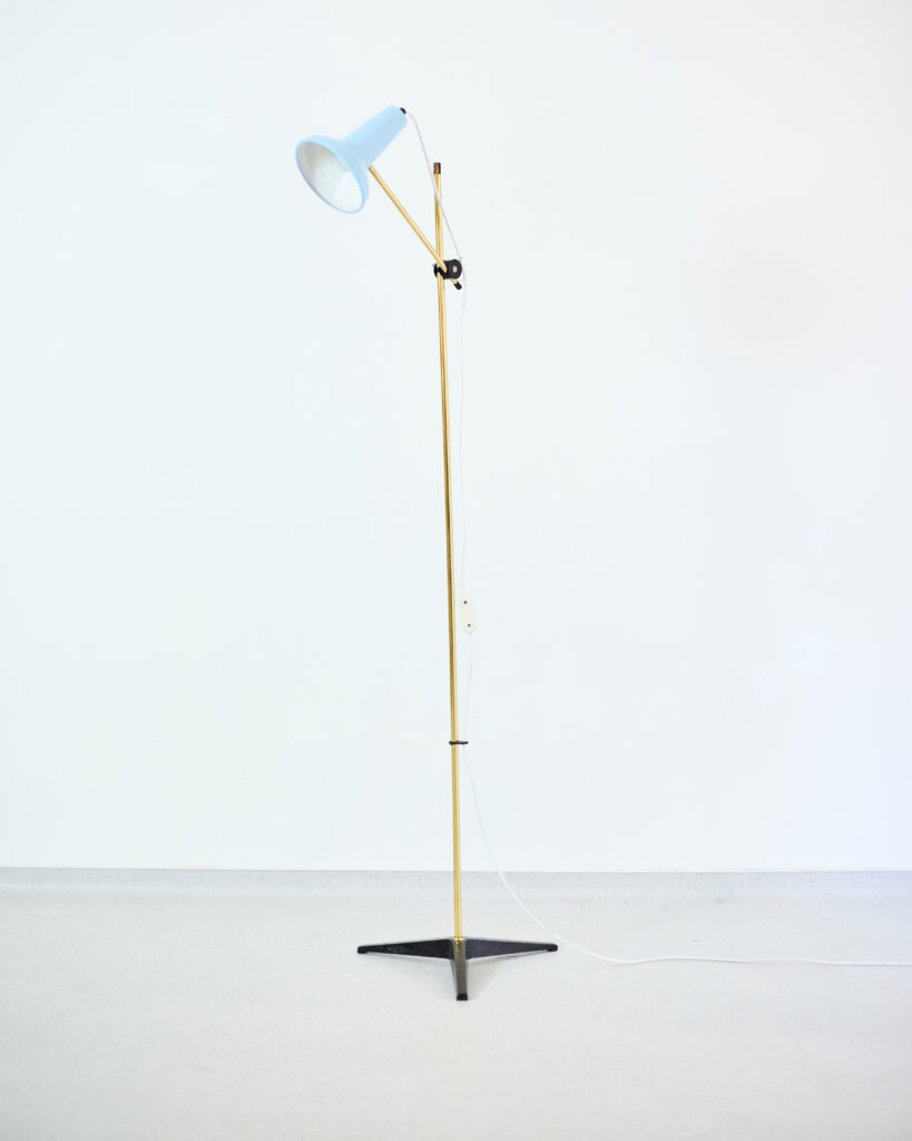 Pasztel Kék Olvasólámpa Állítható Magassággal