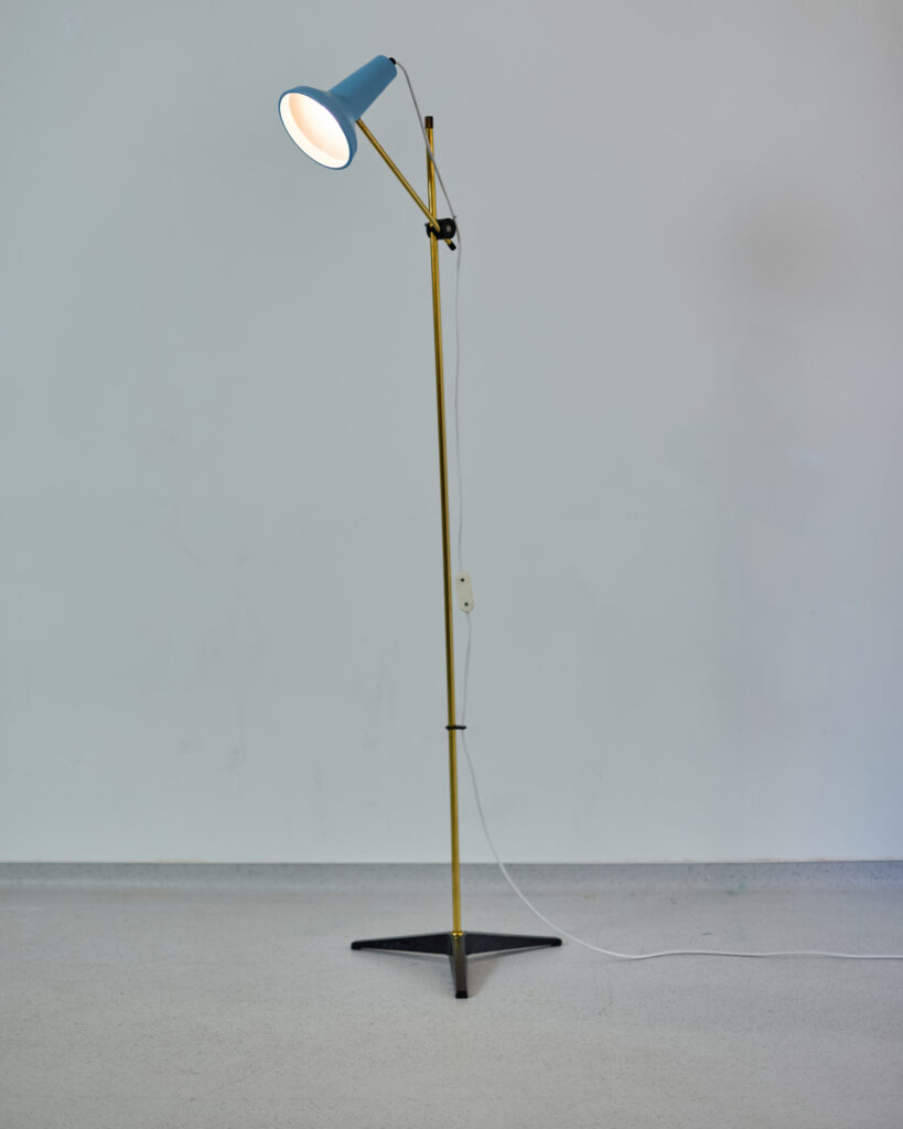 Pasztel Kék Olvasólámpa Állítható Magassággal