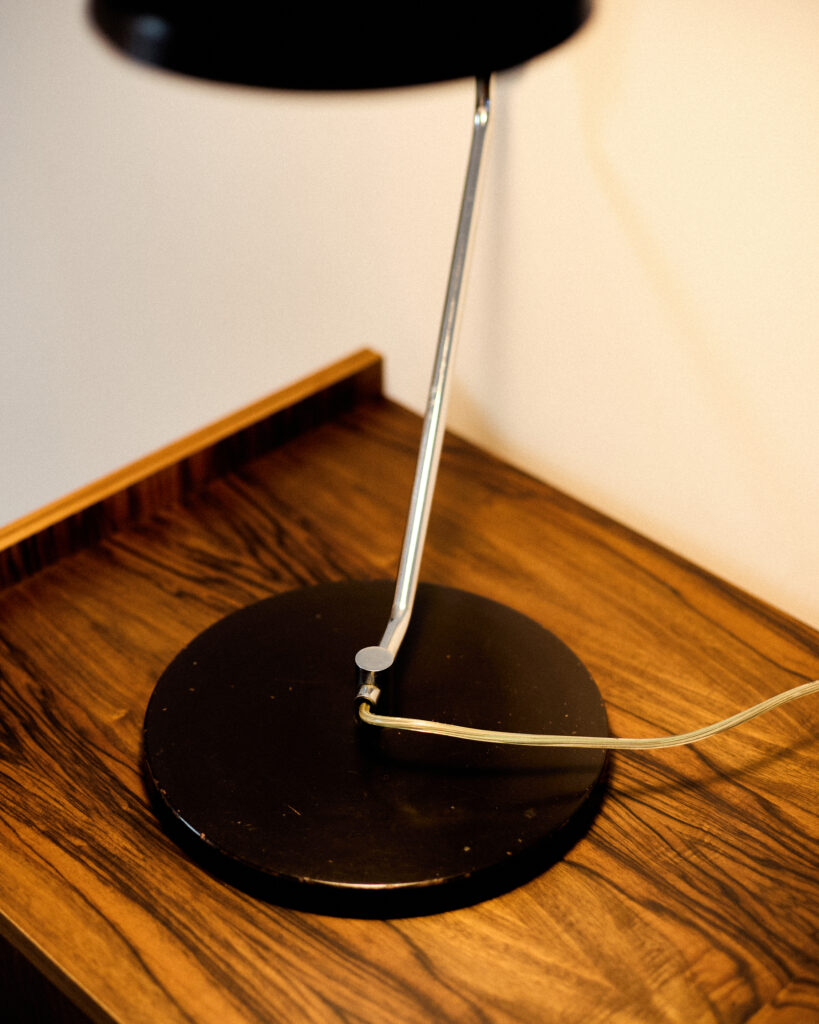 Untitled Session11258 Nádai Tibor Asztali Lámpa