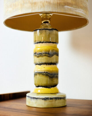 Iparművészeti Kézzel Készült Szövetbúrás Lámpa