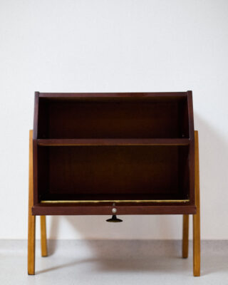 Restaurált Dió Éjjeliszekrények