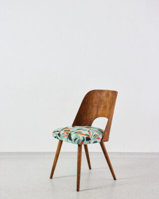 oswald-heardtl-chair-renovated-front Oswald Haerldt Chairs Restored