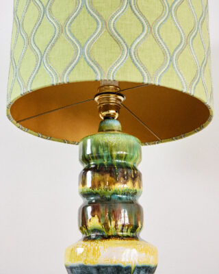 ceramic-light-green-artisan-detail