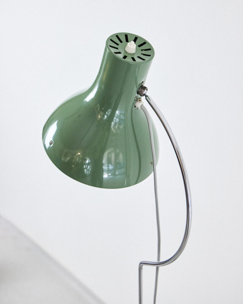 josef-hurka-floor-lamp-green-shade Josef Hurka Króm Állólámpa Olivazöld