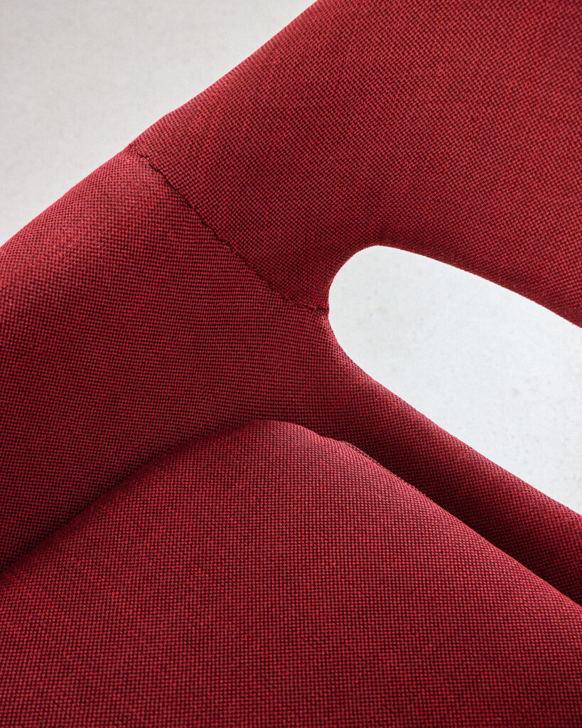 miroslav-navratil-chair-red-detail Miroslav Navratil Lounge Székek Felújítva