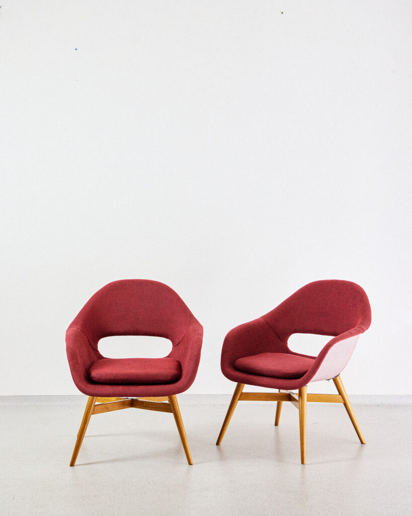 miroslav-navratil-chairs-red Miroslav Navratil Lounge Székek Felújítva