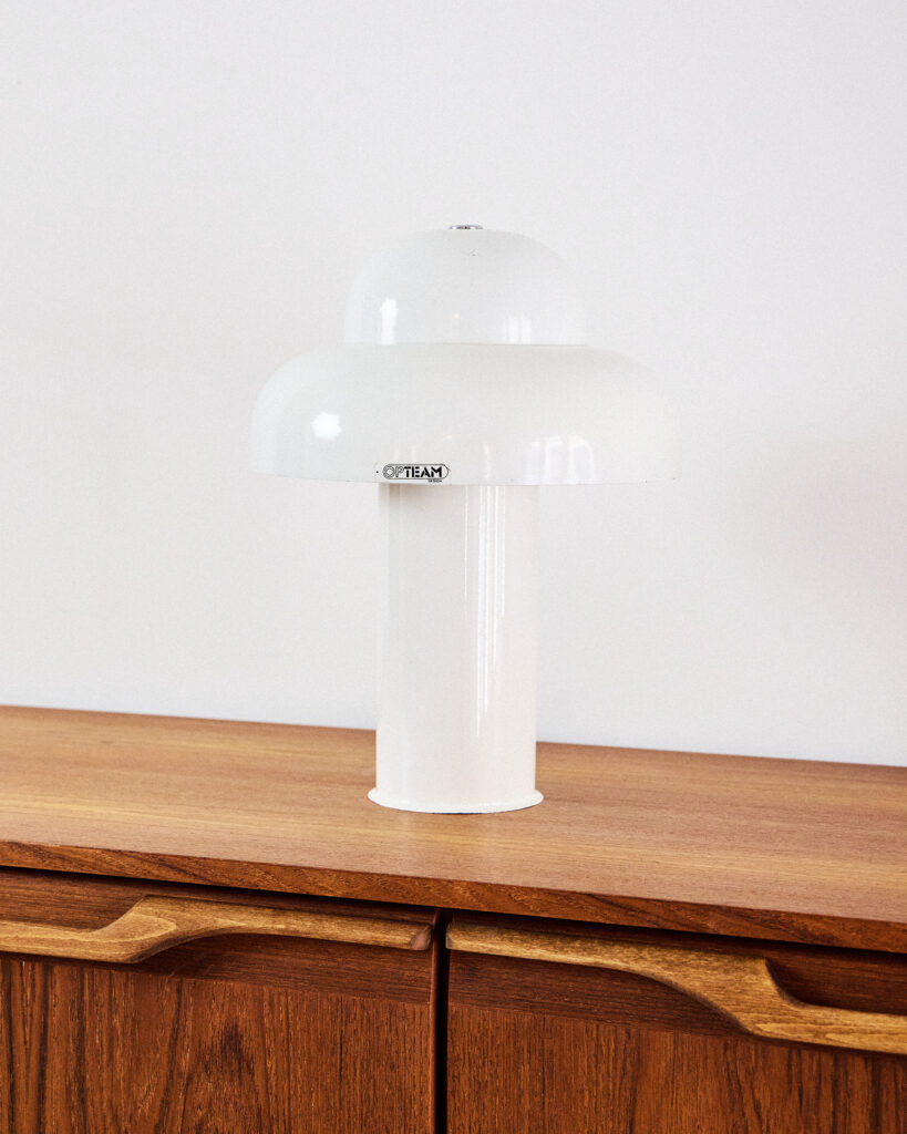 opteam-white-lamp-table Opteam Fehér Asztali Lámpa