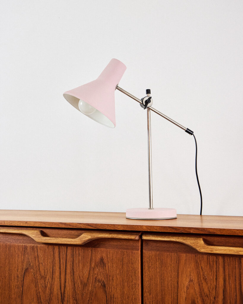 szarvasi-table-light-powder-pink szarvasi-table-light-powder-pink