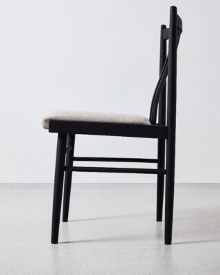 tatra-nabytok-chairs-black-side Tatra Nabytok Pálcás Székek Szettben