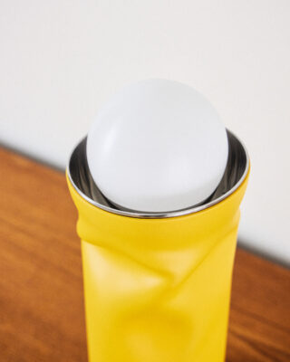 yellow-light-moern-bulb